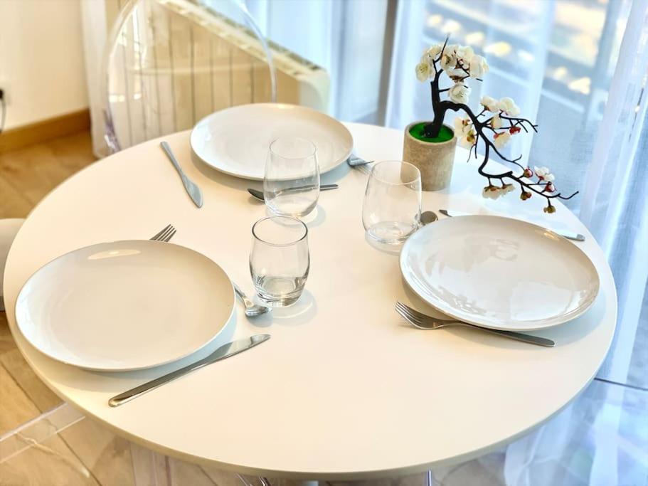 דירות מץ Lumineux Et Cosy, Avec Parking, 2 Mn Gare, 2Mn Muse, 5Mn Centre מראה חיצוני תמונה